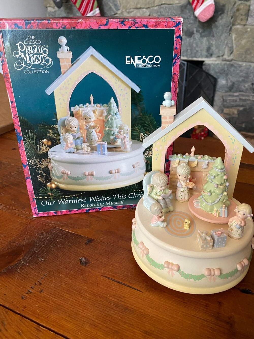 ENESCO PRECIOUS MOMENTS "OUR WARMEST WISHES THIS CHRISTMAS" MUSIC BOX-RARE FIND!